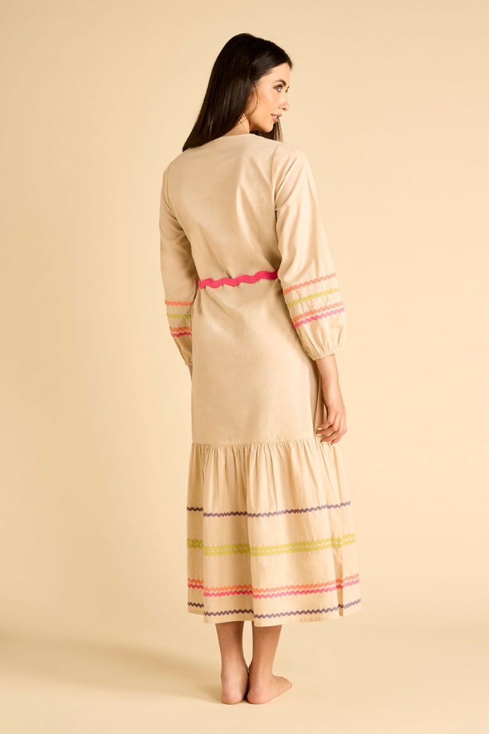 Maxi Wide Dress with Wavy Details product image 5