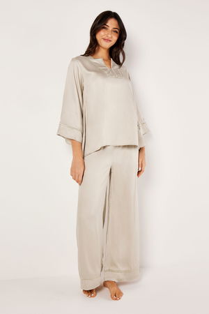 Comfy Wide Set with Lined Neckline product image