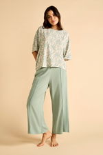 Comfy and Wide Green Pyjama Set product image 2