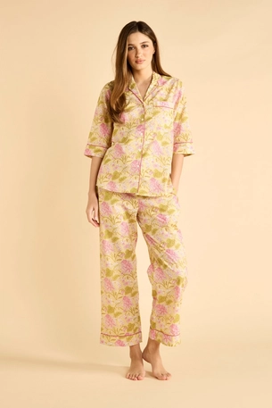 Floral Pyjama Set with a Bag in Yellow product image