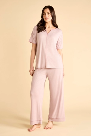 Buttoned Short Sleeved Pyjama Set product image