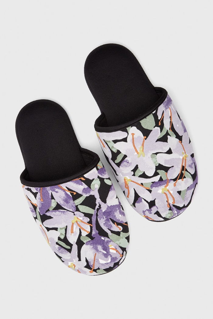 Printed Slippers product image 4